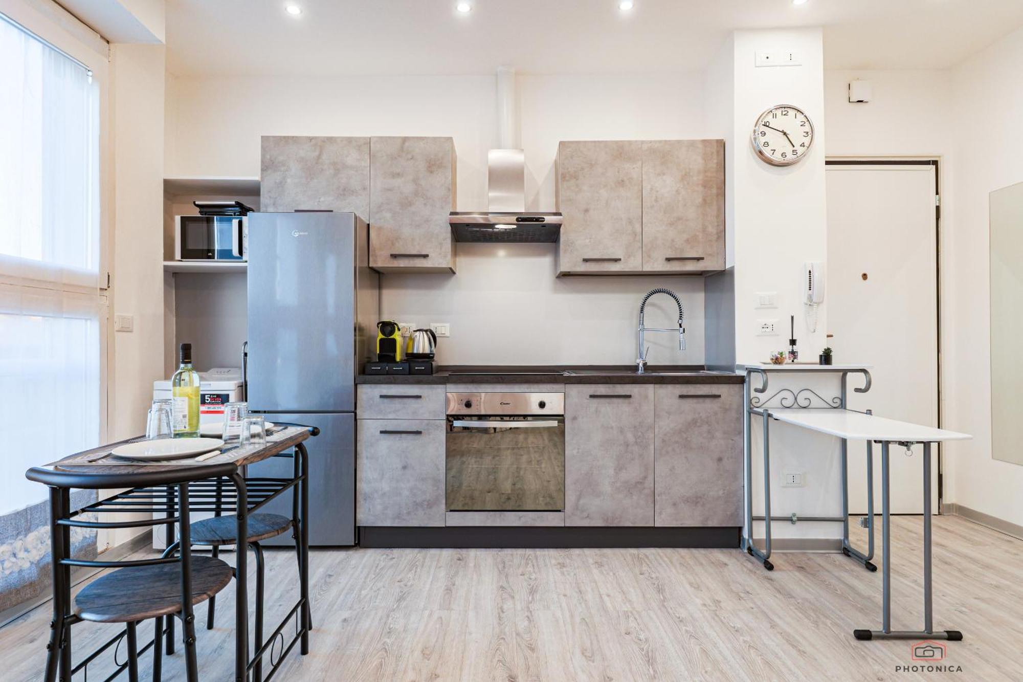 Front Station Apartment - Stazione Centrale Di 볼로냐 외부 사진