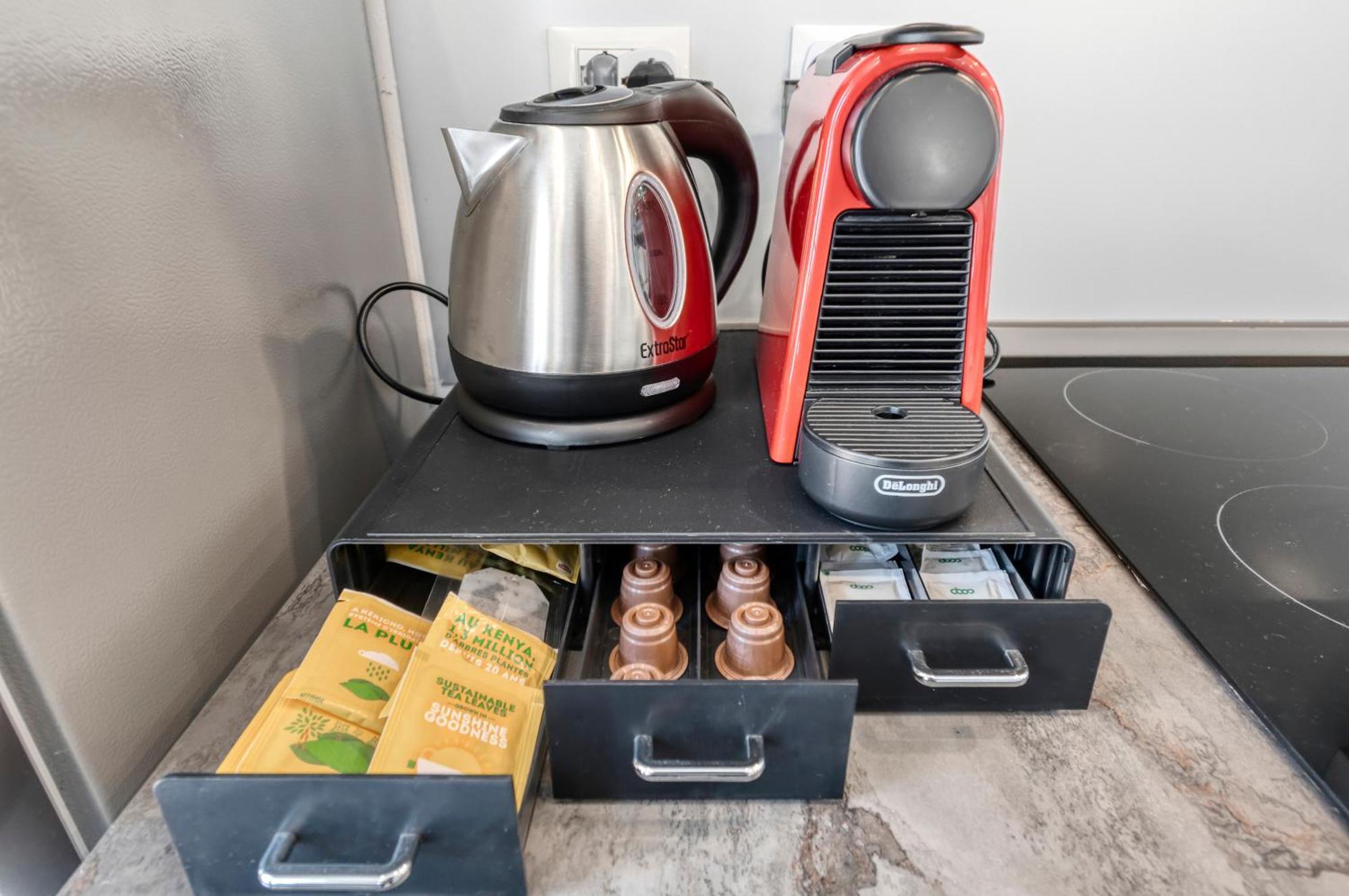 Front Station Apartment - Stazione Centrale Di 볼로냐 외부 사진