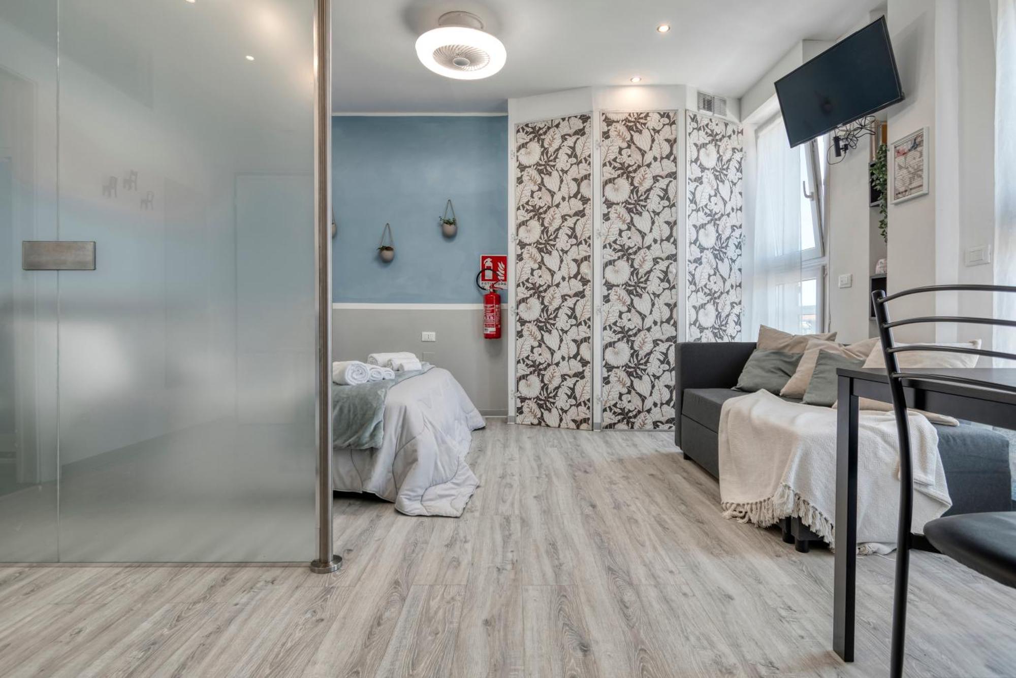 Front Station Apartment - Stazione Centrale Di 볼로냐 외부 사진