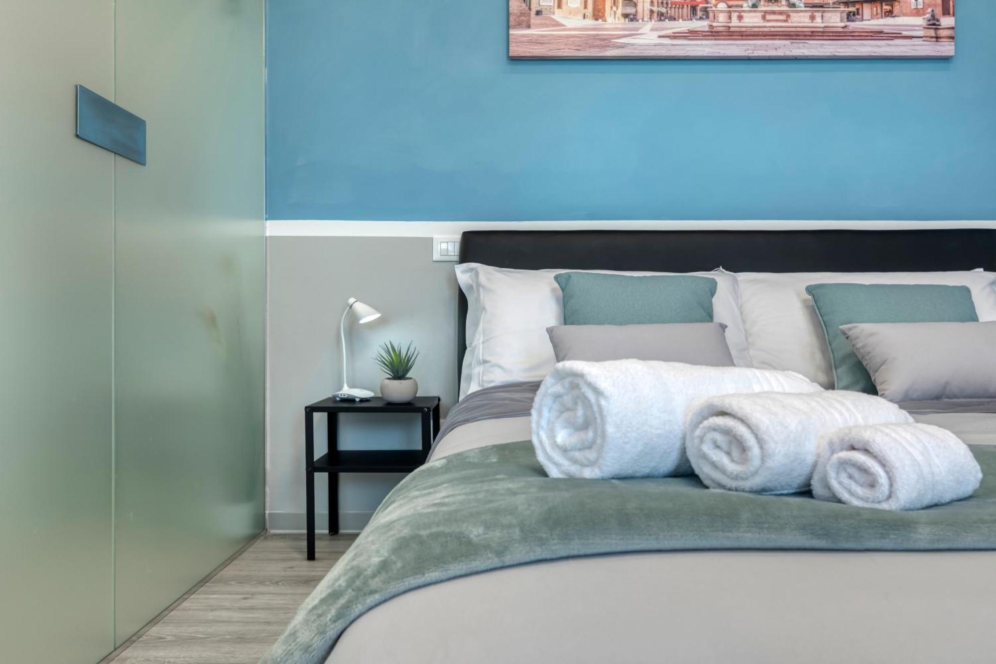 Front Station Apartment - Stazione Centrale Di 볼로냐 외부 사진